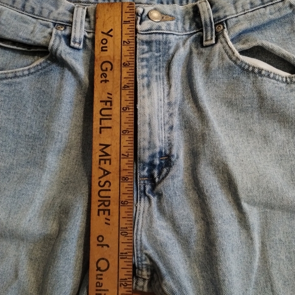 Wrangler Relaxed Fit Light Wash Denim Jeans - Men's Size 36 x 30 - Picture 13 of 14